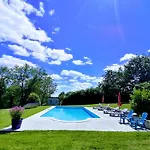 Bed & Breakfast La Basserie 3*